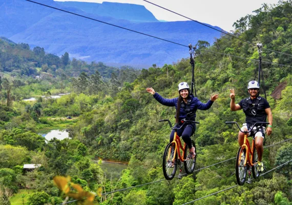 CanionBase-ParqueDeAventura